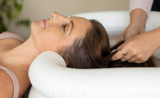 The Best Shampoo Basins for Bedridden Patients and Caregivers